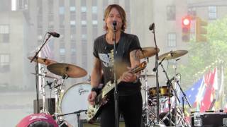 Keith Urban &quot;Good Thing&quot; (Today Show) Live @ The Summer Stage at The Plaza