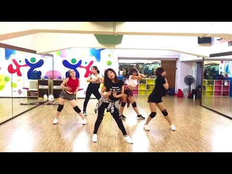 2017 1022 The Pussycat Dolls - Buttons