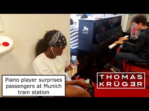 WOW! Amazing Piano Player surprises Passengers at Munich Central Station (Thomas Krüger)