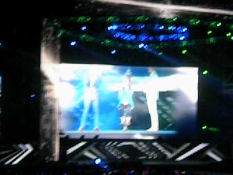 [120922] Changmin &Kyuhyun - Just The Way You Are @ SMTown Jakarta