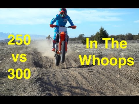 2017 KTM 250 XC vs 300 XC on Desert Whoops - Episode 229