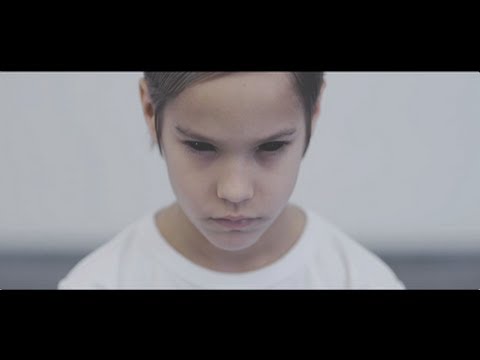 Cristal Snow - Can't Save Me (Official video)