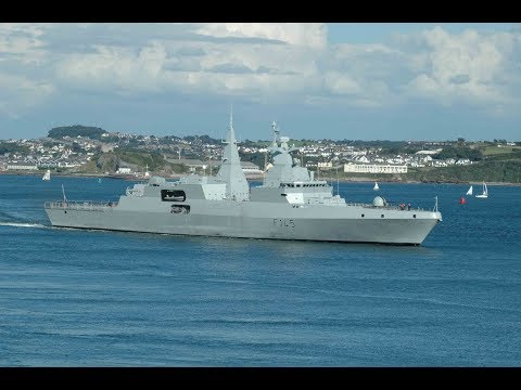 SOUTH AFRICAN NAVY FRIGATE SAS AMATOLA F145 ENTERS DEVONPORT AT DEVIL'S POINT - 2nd August 2007