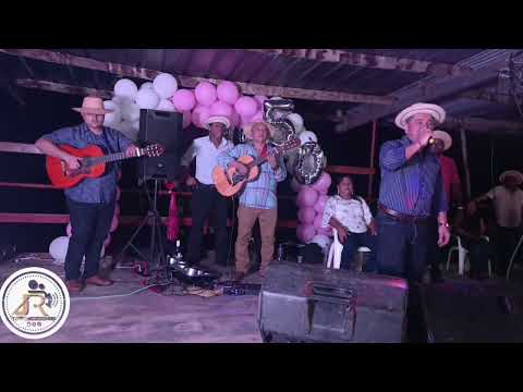 Gallino Chitré En Fiesta de Jhoel Barrìa en Chorrerita de Los Pozos de Herrera 