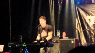 Toseland live at brands hatch