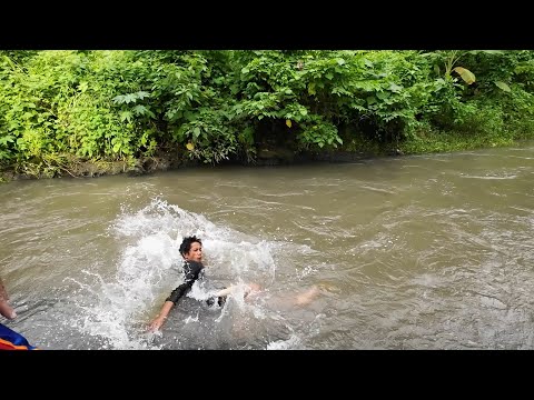 SE03EP171 - NAPALABAN sa RUMARAGASANG AGOS at BAHA | Province of Quezon
