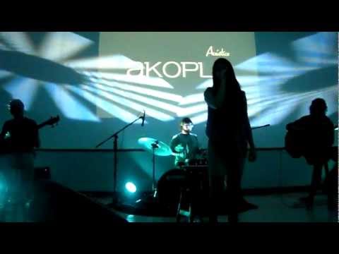 AKOPLE - Yo Hago Mi Horóscopo (Akople Acústico)
