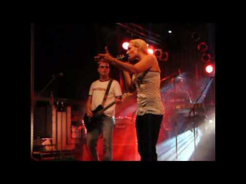 JANIE DIXON - Zombie