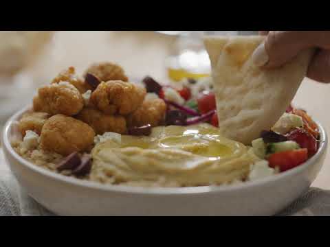 Mediterranean Chicken and Hummus Bowls
