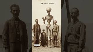 Download lagu Old photograph of alien #alien #aliens #ufo #strangerthings #midjourney mp3