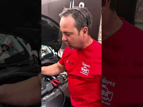Cómo hacer que funciona un alternador mediante golpes #coche #tips #mecanica