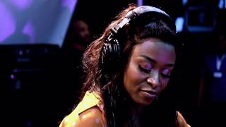DJ Zinhle Live at ZimFest 2019 (Umlilo) DJ Zinhle Live at ZimFest 2019 (Umlilo)