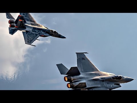 F-22 Raptor vs F-35: The Ultimate Fighter Jet Showdown!