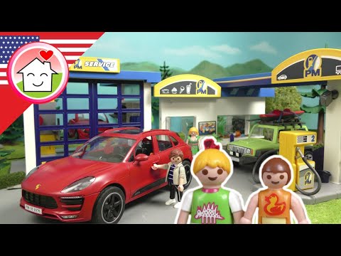 Playmobil English Out and About with the Hauser Family