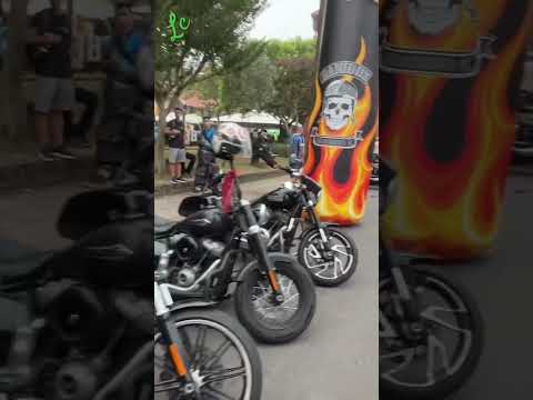 Olha o movimento no Harley’s Day #lcgaragers #harley #harleydavidson