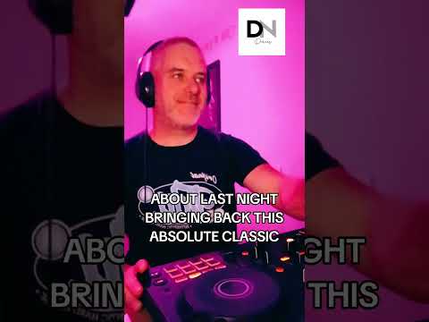 Live from Tiktok Natural born grooves- Groovebird