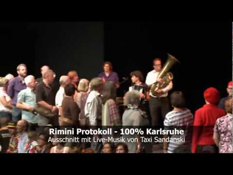 Rimini Protokoll - 100% Karlsruhe - Ausschnitt mit Taxi Sandanski