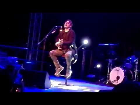 Gianluca Grignani @ Borgetto   Cammina nel Sole   05 Novembre 2016