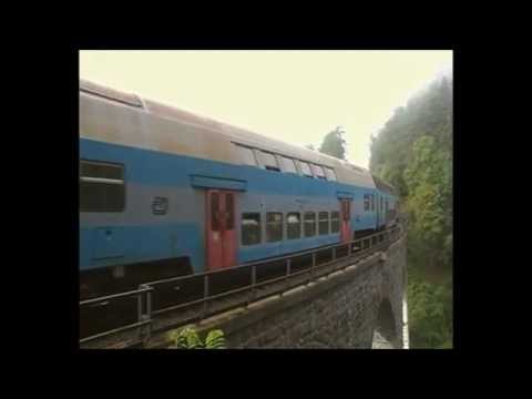 Motorové lokomotivy 754. a 749.264 u Žampachu a Jílového na Os 9055 a 9057