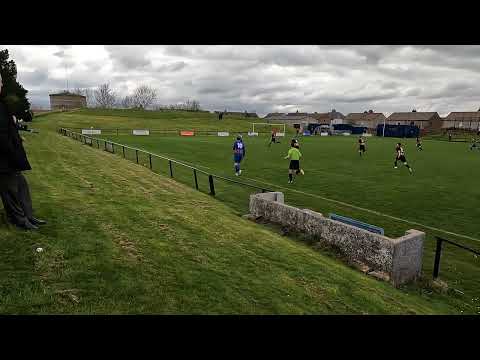 Match highlights of Lochgelly Albert v Hawick Royal Albert United from Saturday 17th April 2022