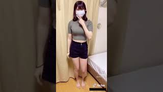 揺れる巨乳ボイン