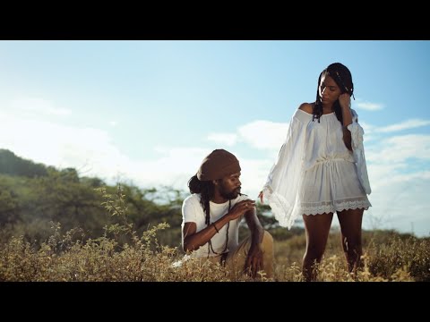 Runkus - WADING, WADING (Official Music Video)