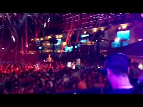 Loco Dice dropping "ONNO - Used (Quartz)" at Ushuaia Ibiza