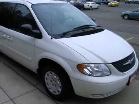 2004 Chrysler Town & Country