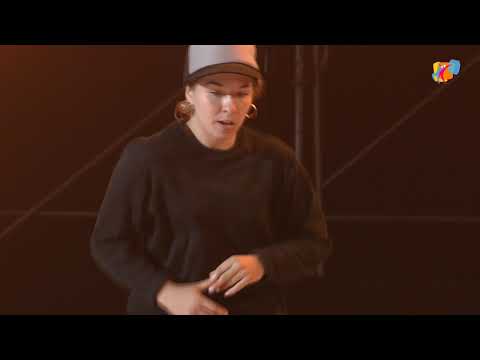 Round Robin Top 16 Paulina vs Ramona - WDSF World Breaking Championship