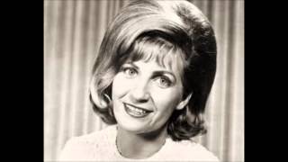 I'M A LOVER NOT A FIGHTER---SKEETER DAVIS