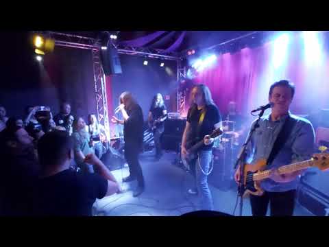 AC Dynamite You shock me all night long  Marias Ballroom 2020