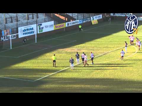 Acassuso: 1 - Colegiales: 0 / Compacto del partido