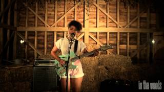 &#39;Tease Me&#39; - Lianne La Havas // The Barn Sessions 2013