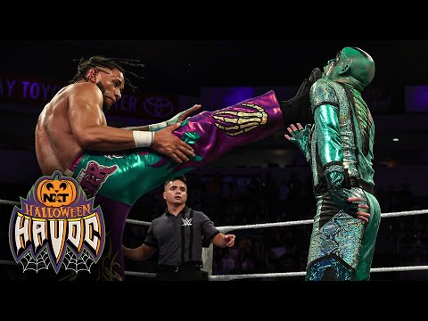 Je’Von Evans & Leon Slater vs. Mr. Iguana & La Parka: Halloween Havoc 2025 highlights