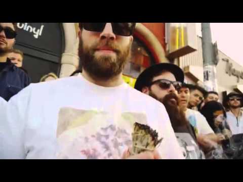 ßɛʑɛ† ✖ иσямα - ∂ιαвσℓσ #NOISEBOYZ [コスモス]