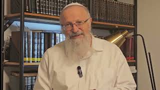 איך מגיעים לשמחה גדולה מאוד? | הרב שמואל אליהו | הלכה יומית | י"ז אדר ב' תשפ"ד (הרב שמואל אליהו) - התמונה מוצגת ישירות מתוך אתר האינטרנט יוטיוב. זכויות היוצרים בתמונה שייכות ליוצרה. קישור קרדיט למקור התוכן נמצא בתוך דף הסרטון