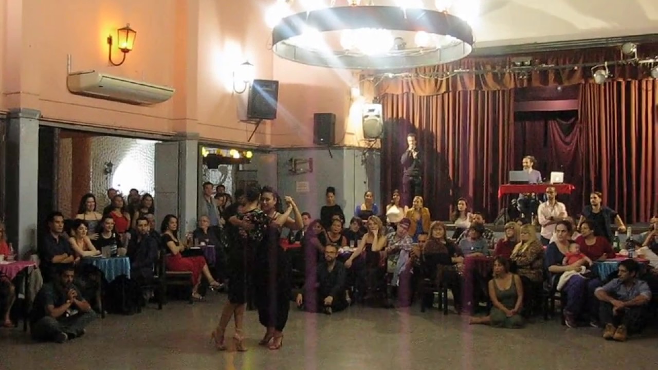 Video thumbnail for CORINA HERRERA y MOIRA CASTELLANO en Viva La Pepa! Milonga