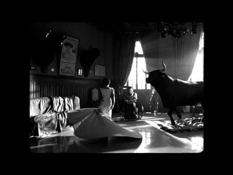 BLANCANIEVES - UK Official Trailer - Rethinking The Classic Fairytale