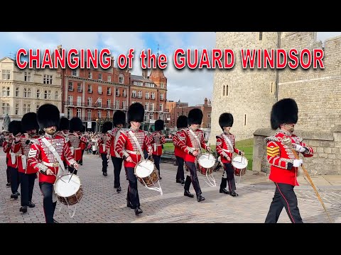 WINDSOR CASTLE GUARD 1st Bn. Grenadier Guards Corps of Drums with 1st Battalion Grenadier Guards