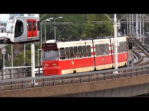 Metro R-NET SG3 and Old tram GTL from HSE Den Haag CS