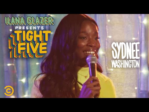 Facebook Is So Toxic - Sydnee Washington - Ilana Glazer Presents: Tight Five