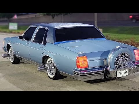 SLABS ON SWANGAS HOLDIN IN TEXAS #cars #automobile #swangas #slab #trending 