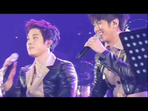 111224 2AM Christmas Concert - Medley(Only You)
