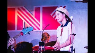 ไม่อยากเหงาแล้ว (Call me) - INK WARUNTORN [LIVE] @ Color Bar 11.10.2019