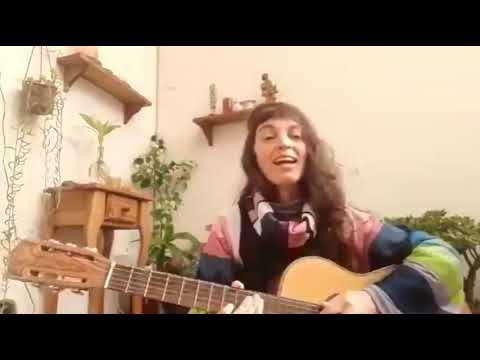 🌈Hola familias! Salió el ☀️ y nos dio muchas ganas de jugar cantando!