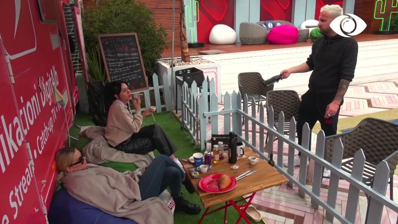 Kejvina: Ta bëra kastile atë ditë/ Luizi: E di, por stë mbaj inat