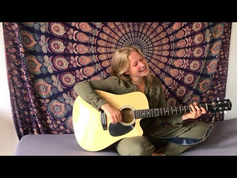 Auf der Mauer, auf der Lauer / On the wall, out on watch