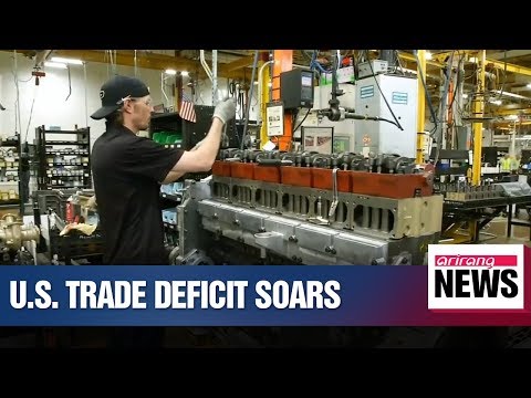 U.S. trade deficit soared to 10-year-high last year