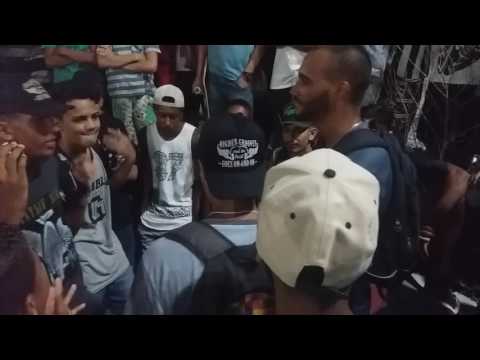 Mc pl na batalha da Praça