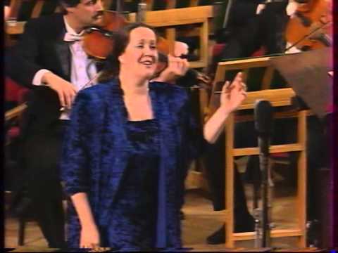 Nina Rautio - Puccini - Manon Lescaut - Act 4 - Sola, Perduta, Abbandonata  (Manon)